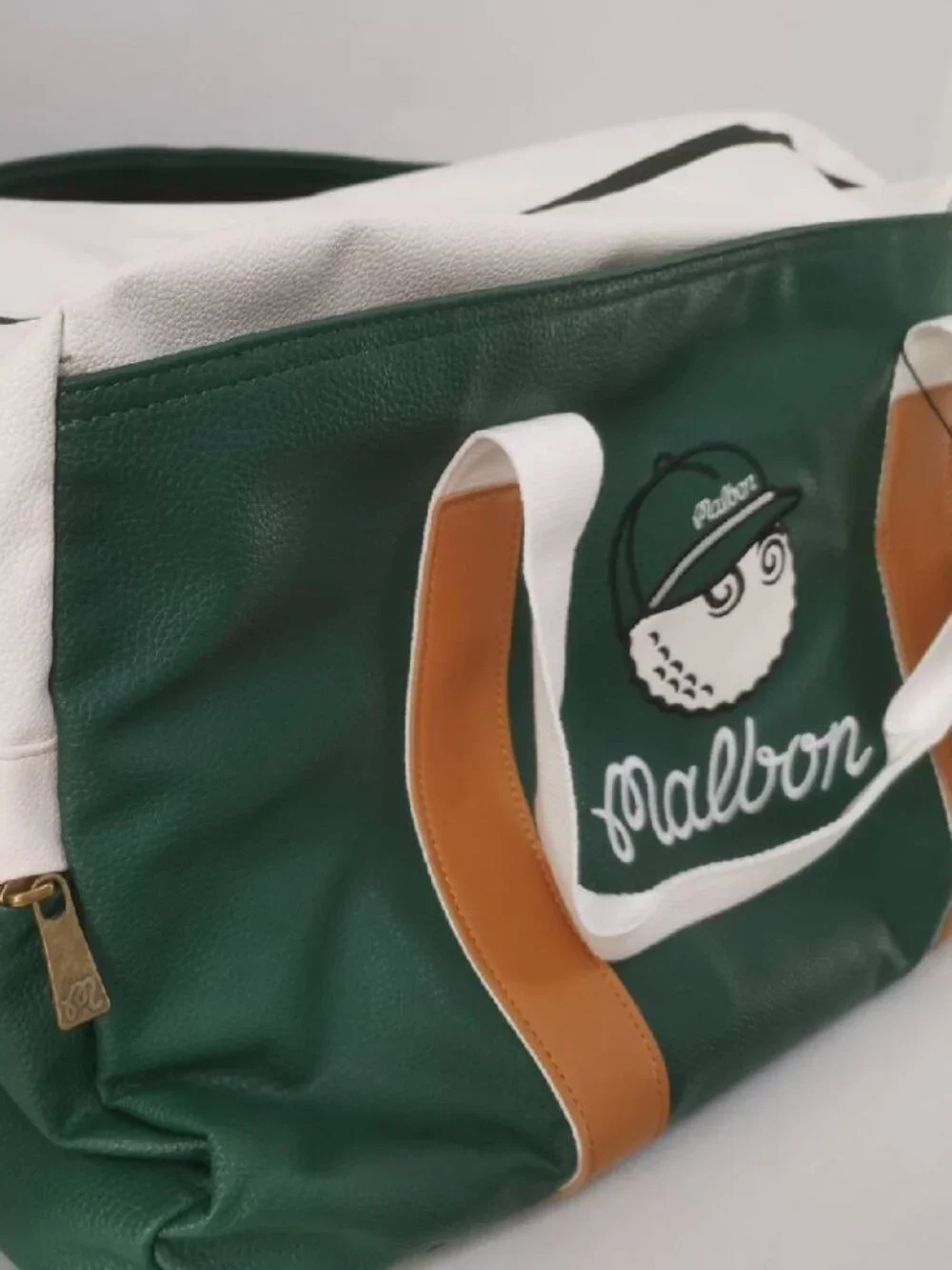 MALBON Golf Clothing Bag Fashionable Large Capacity Handheld Travel Bag